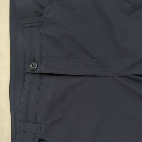 Eddie Bauer Tech Capri Pants, Color Blue Size 12 - Picture 4 of 16